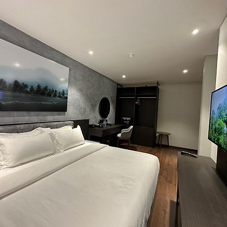 All In Hotel Kangar Eksteriør bilde