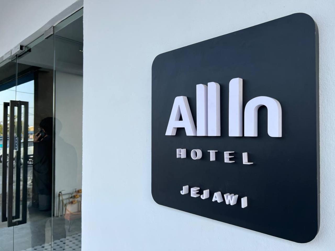 All In Hotel Kangar Eksteriør bilde