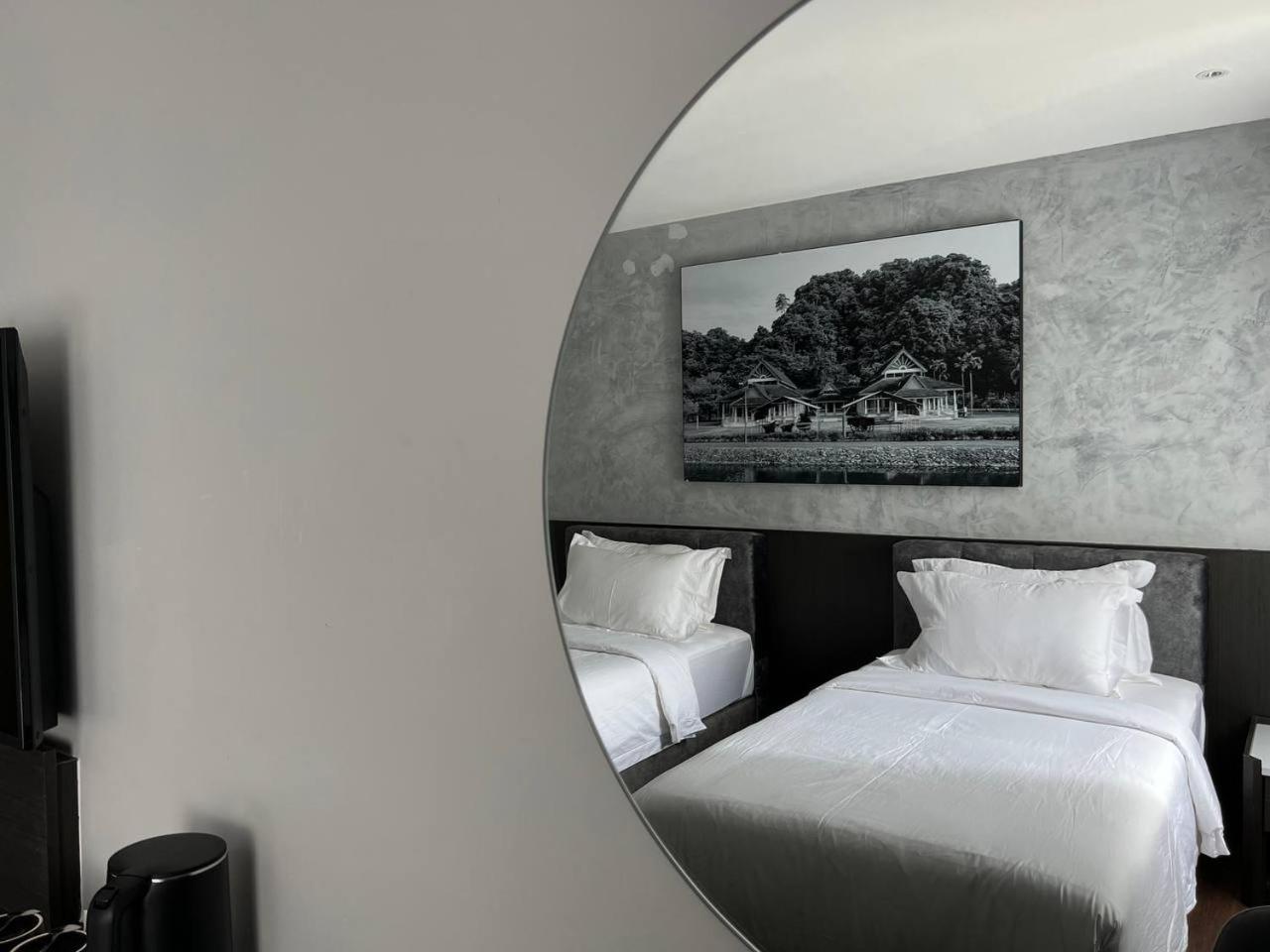 All In Hotel Kangar Eksteriør bilde